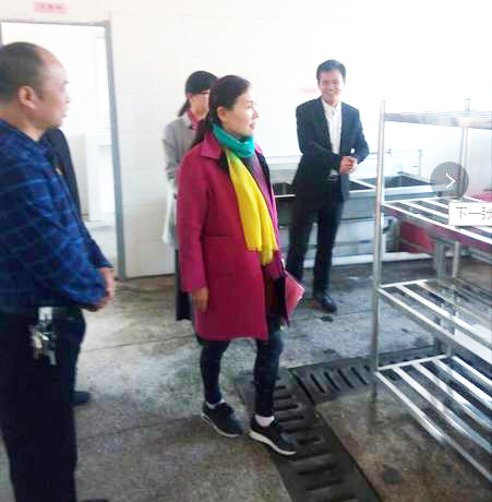 1596617292573493.jpg 9e602dd3-9c12-460e-8fe7-9cf237059f03.jpg