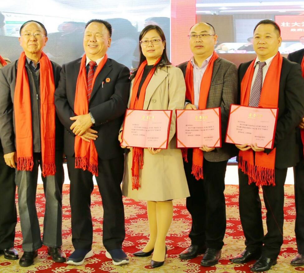 1596618982217628.jpg 65ac088d-1fb3-454a-9fe6-f384f9b6202f.jpg