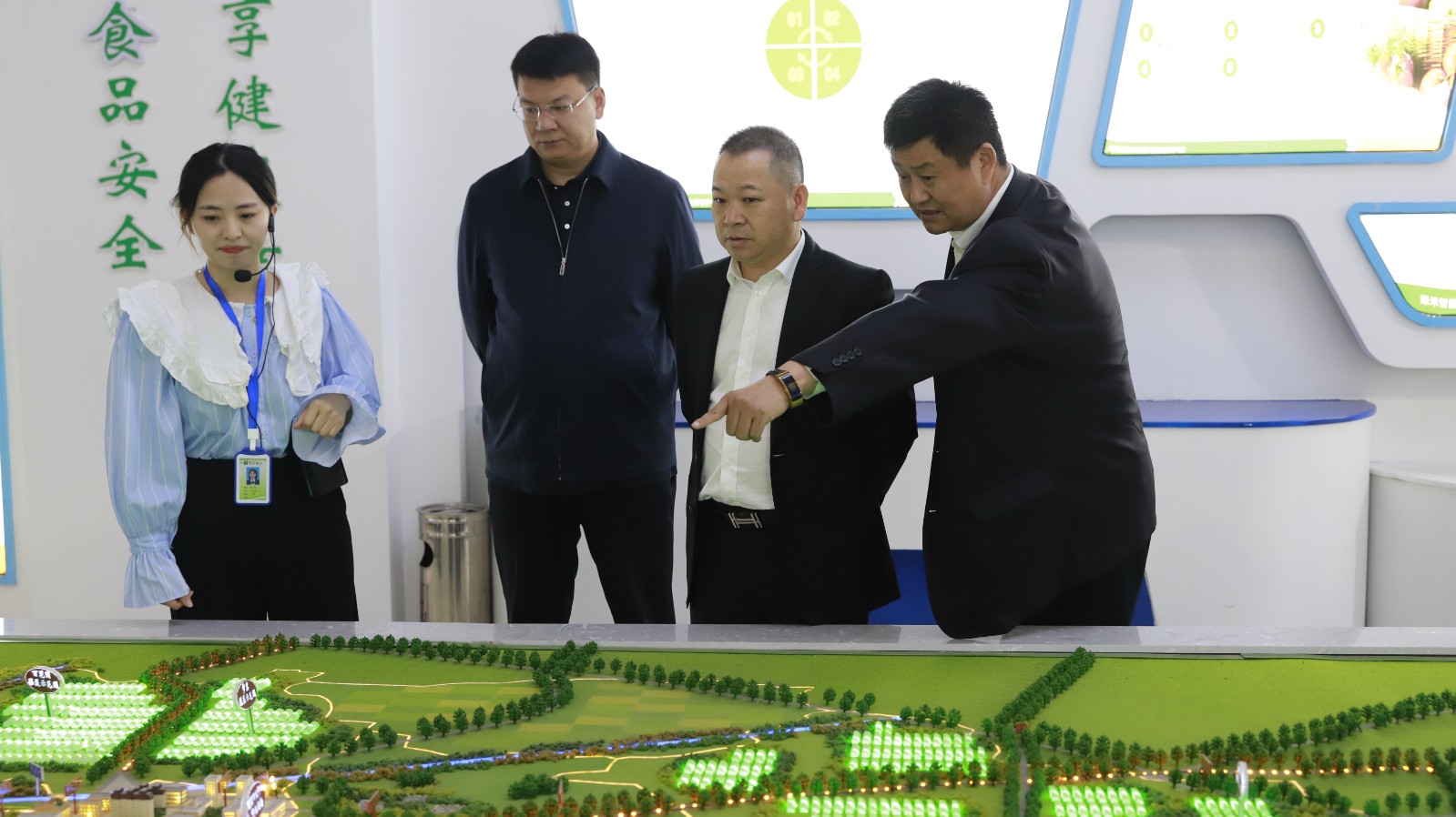 1683681586209407.jpg 1683681586209407.jpg